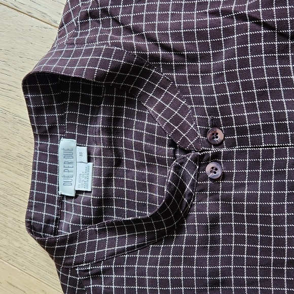 Vintage Due Per Due Button Down Silk Blouse - Picture 4 of 13